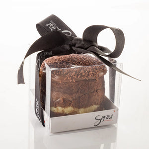 Bolo de Chocolate com Brigadeiro Branco e Preto