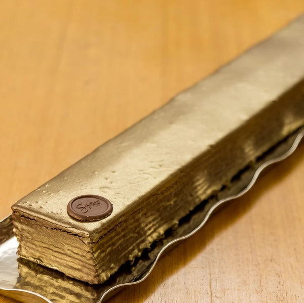 Maxi Bis com Folhas de Ouro