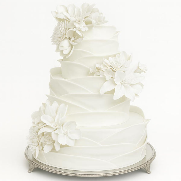 Bolo Ruffle Orgânico com Bouquet Branco